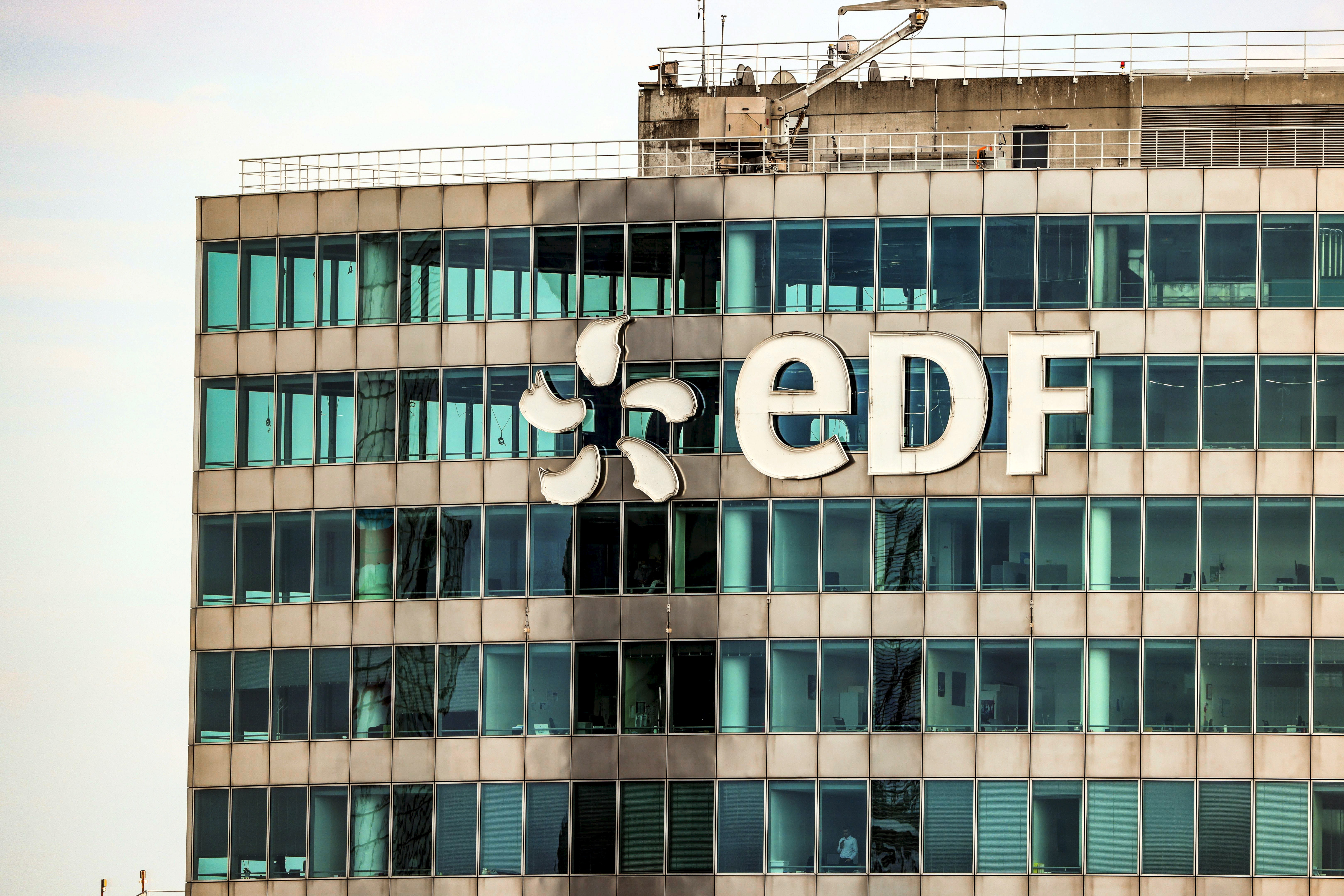 « Dans cette crise des prix de l'énergie, l'État utilise EDF comme une vache à lait », selon Jacques Percebois, économiste de l'énergie