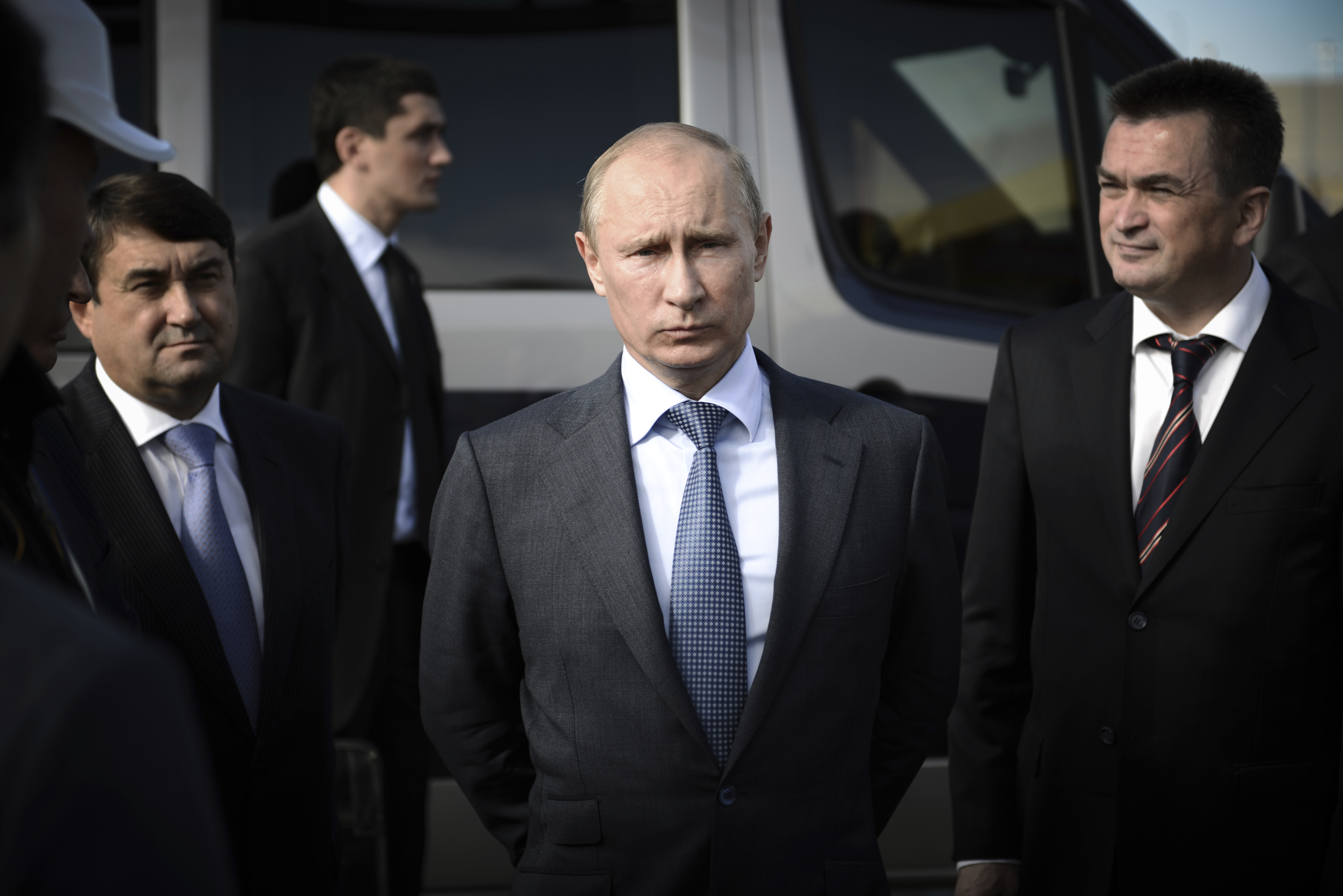 Faire payer le gaz en rouble, quel est l’intérêt du coup de poker de Poutine ?