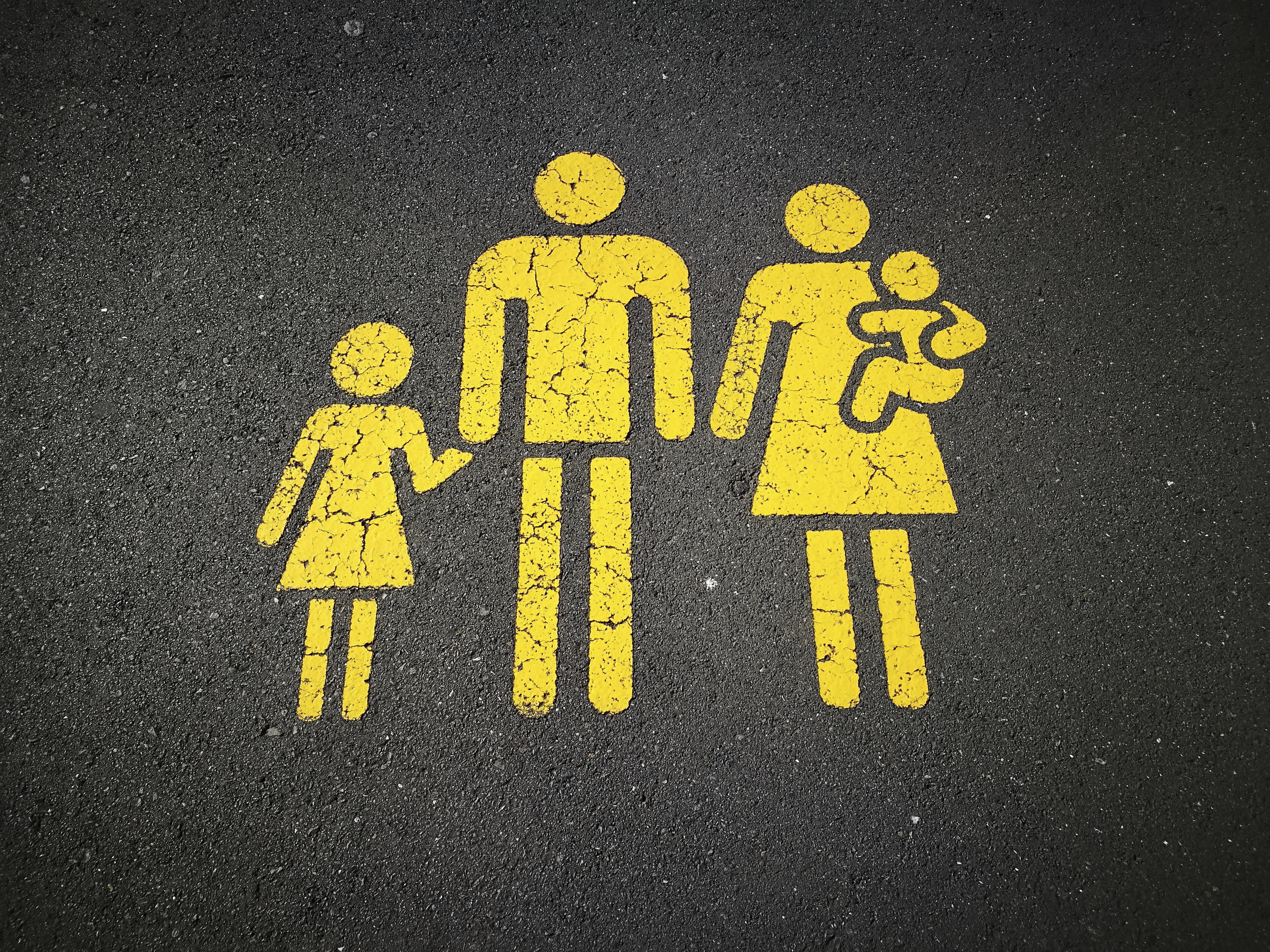 Faut-il un retour vers « l’universalité » des allocations familiales ? 