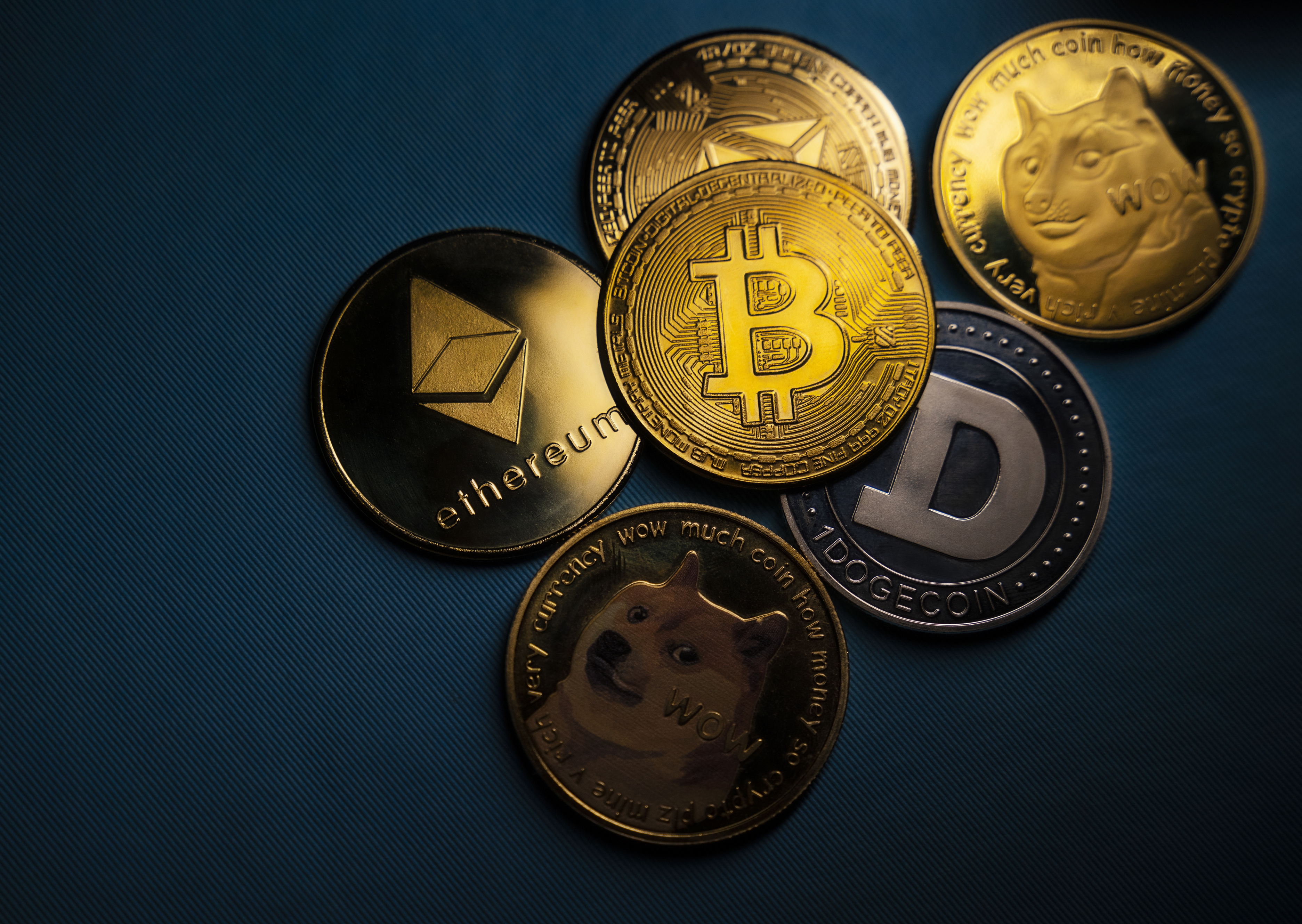 Bitcoin, éther… 5 crypto-monnaies décryptées