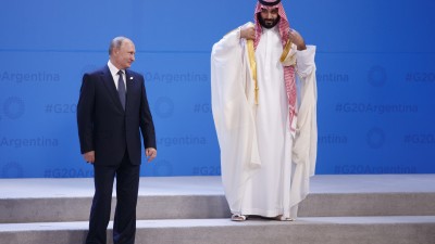 Russie-USA- Arabie Saoudite : la guerre pétrolière à l'heure du Covid-19