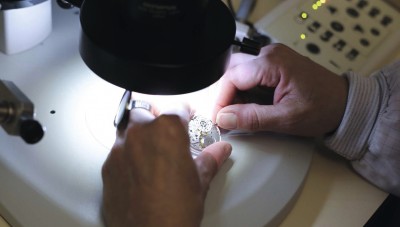 Péquignet, un fabricant de montres Made In France à la reconquête du marché mondial