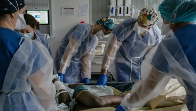 Covid-19 : un lit de réanimation à l’hôpital, combien ça coûte ?