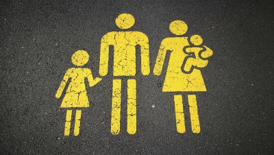 Faut-il un retour vers « l’universalité » des allocations familiales ? 