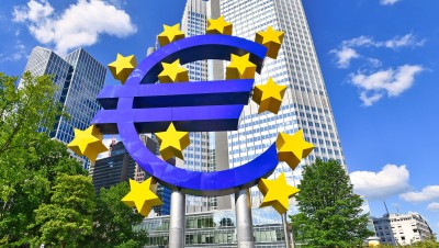 En augmentant les taux d’intérêt, la BCE va-t-elle casser la croissance ?