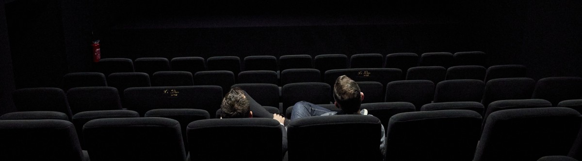 Avec la fréquentation des salles en baisse, le financement du cinéma français doit-il changer ?
