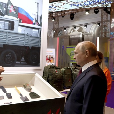 Dilemme « beurre ou canons » : Poutine dispose, les Russes subissent